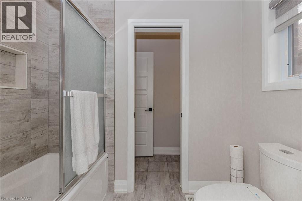 130 PONDCLIFFE Drive thumbnail 39