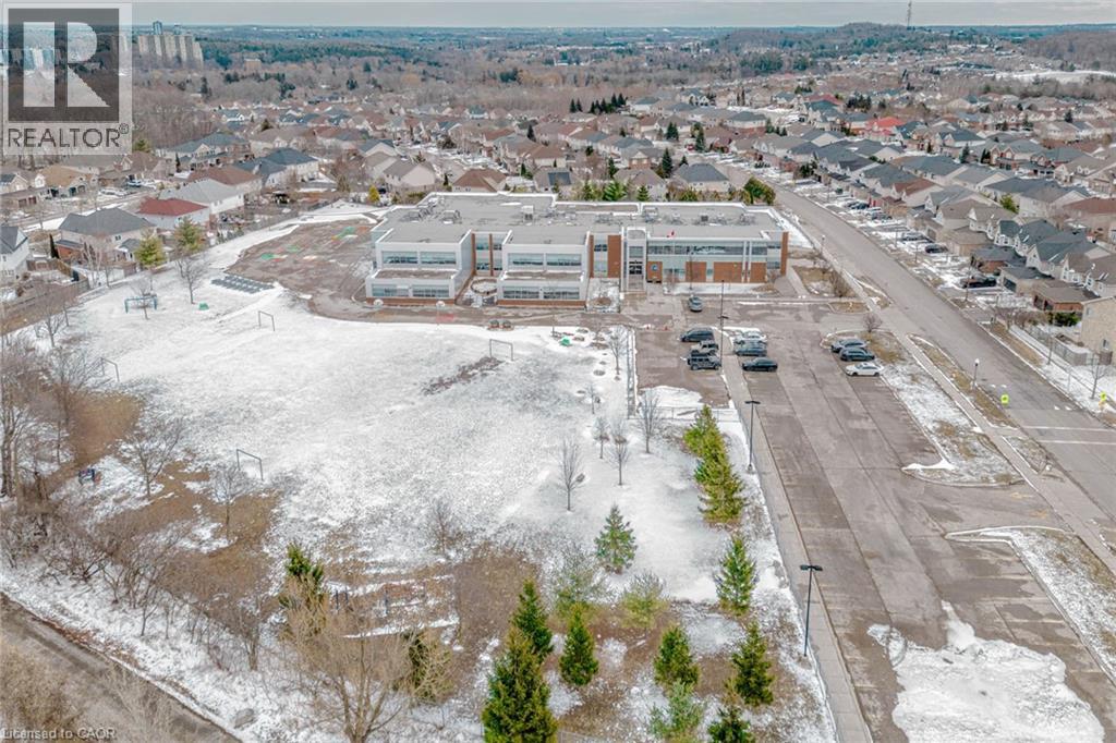 130 PONDCLIFFE Drive thumbnail 48