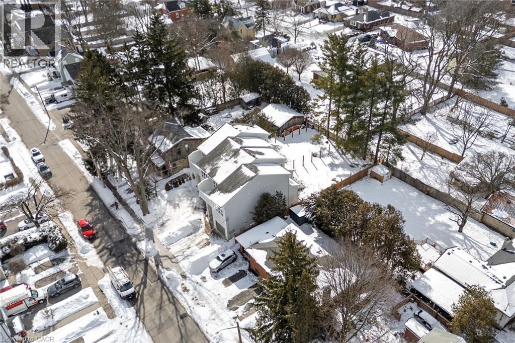 84 CHALMERS Street N thumbnail 4