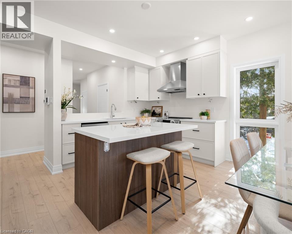 82 CHALMERS Street N thumbnail 19