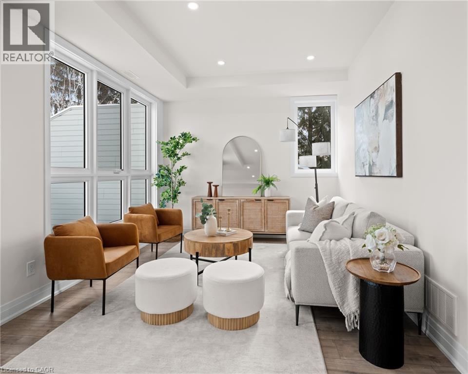 82 CHALMERS Street N thumbnail 47