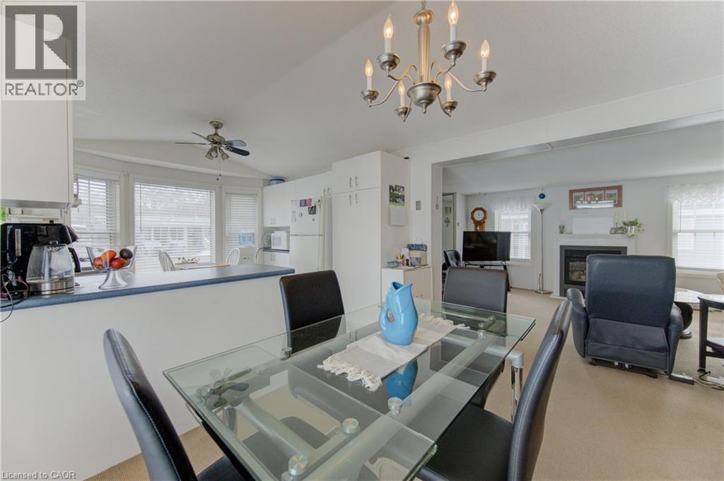 580 BEAVER CREEK Road Unit# 202 thumbnail 11