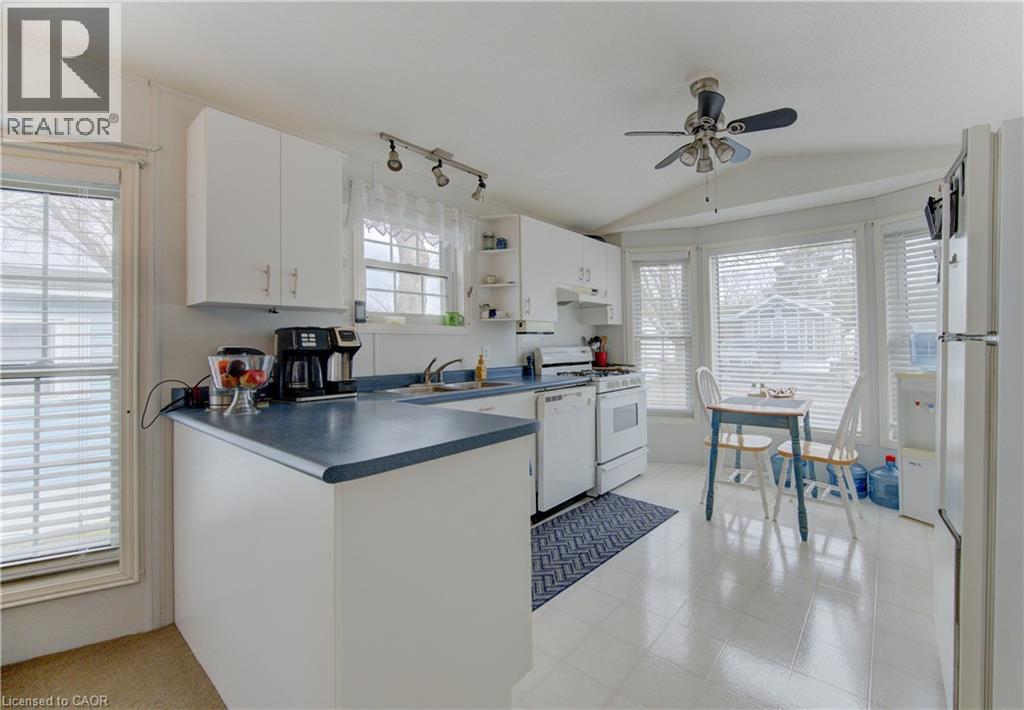 580 BEAVER CREEK Road Unit# 202 thumbnail 13