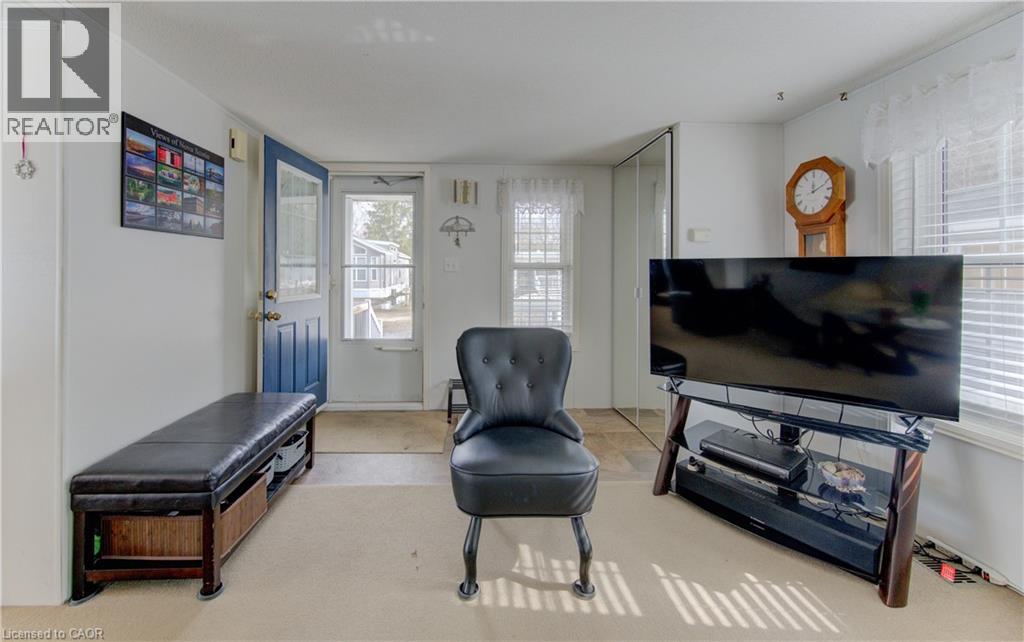 580 BEAVER CREEK Road Unit# 202 thumbnail 9