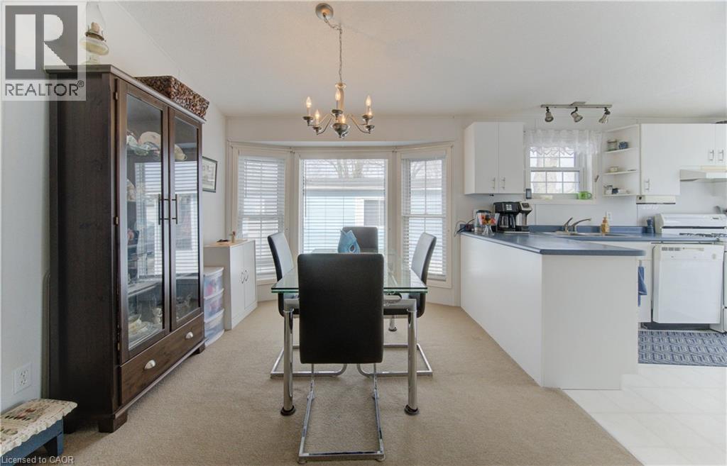 580 BEAVER CREEK Road Unit# 202 thumbnail 10