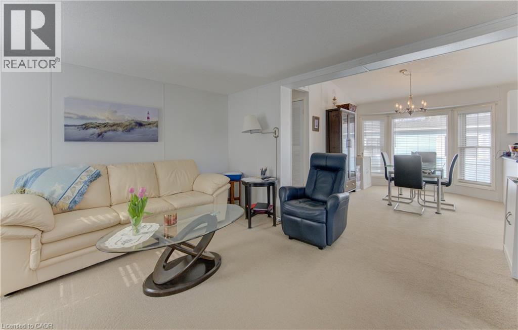 580 BEAVER CREEK Road Unit# 202 thumbnail 7