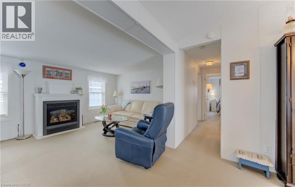 580 BEAVER CREEK Road Unit# 202 thumbnail 17