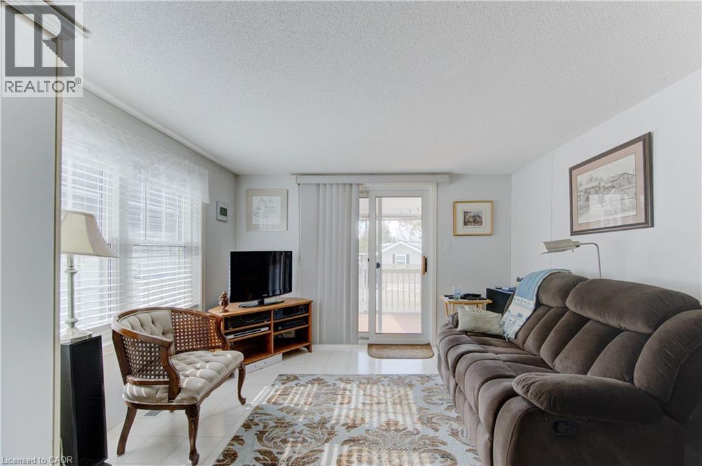 580 BEAVER CREEK Road Unit# 202 thumbnail 26