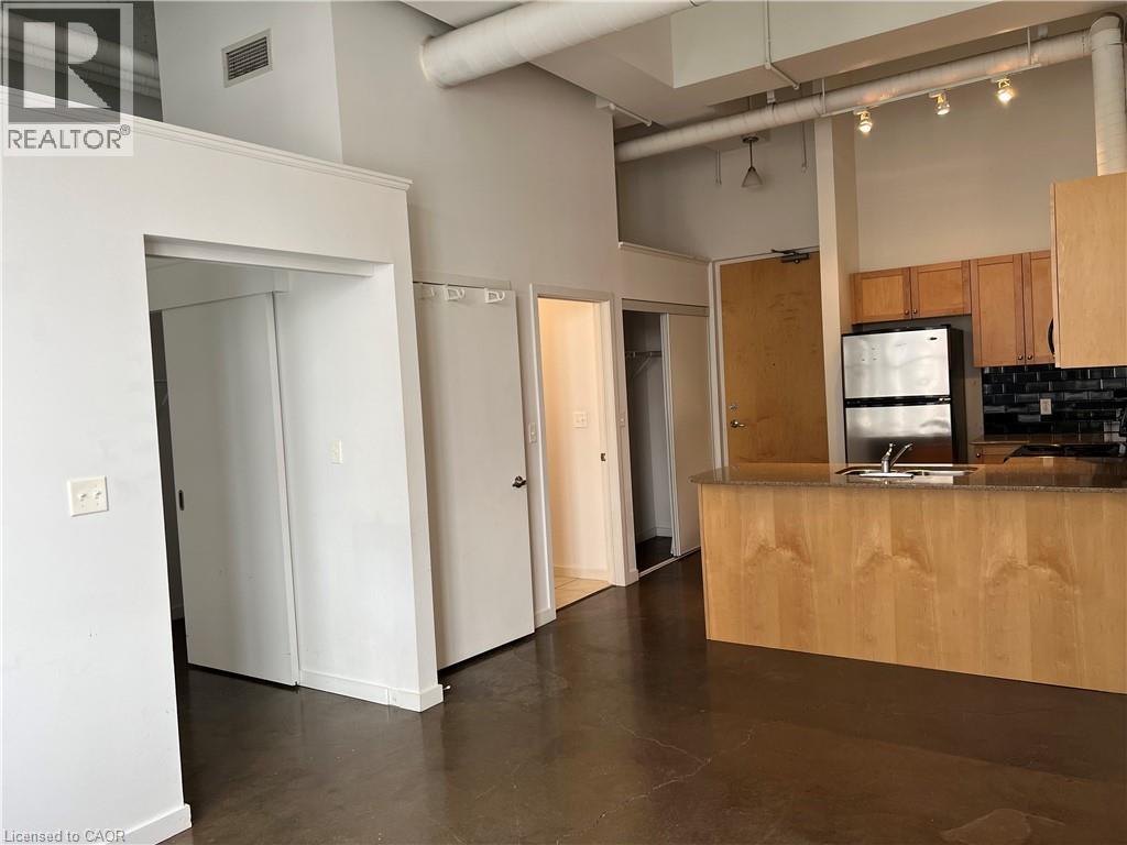 404 KING Street W Unit# 409 thumbnail 5