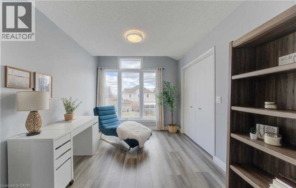 31 ADLER Drive thumbnail 21