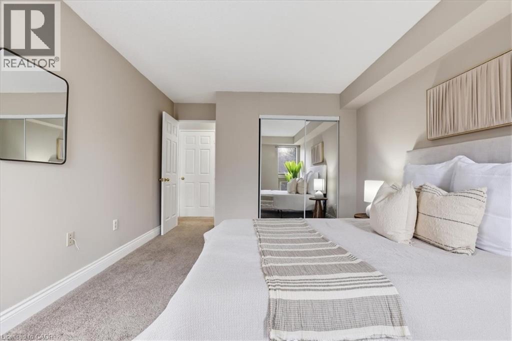 265 WESTCOURT Place Unit# 309 thumbnail 14