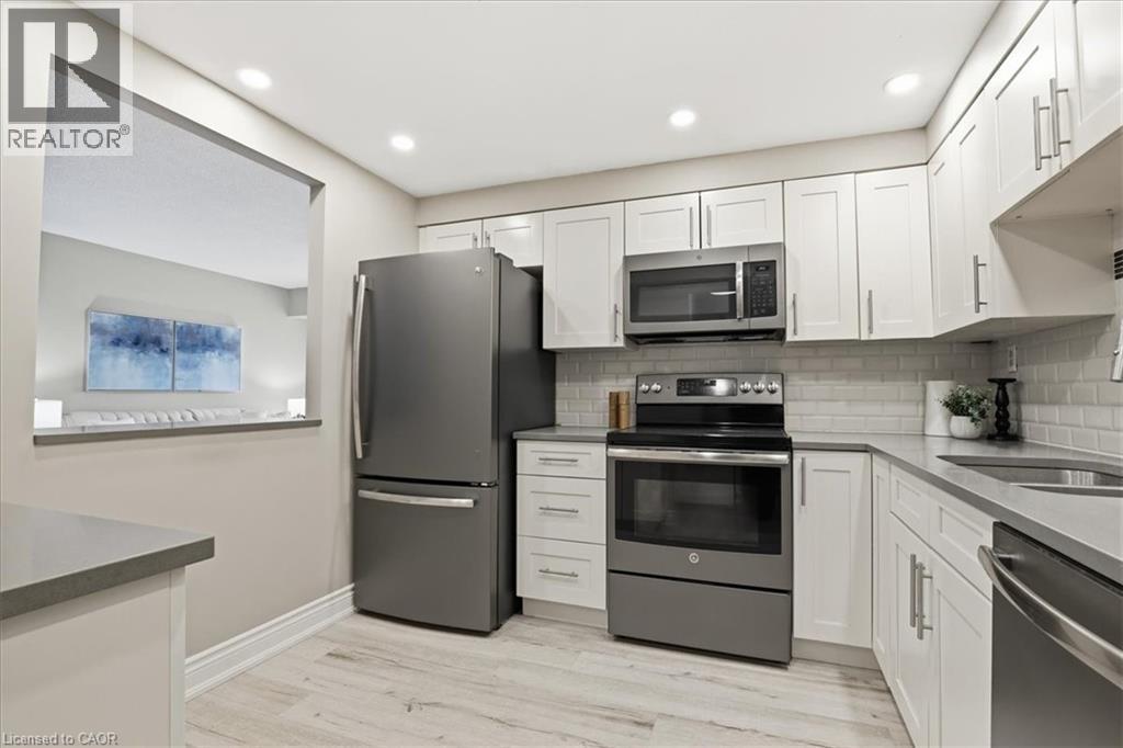 265 WESTCOURT Place Unit# 309 thumbnail 9