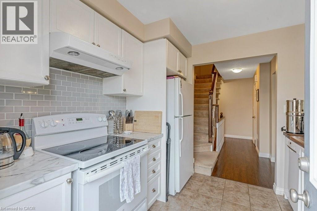 71 GARTH MASSEY Drive Unit# 71 thumbnail 14