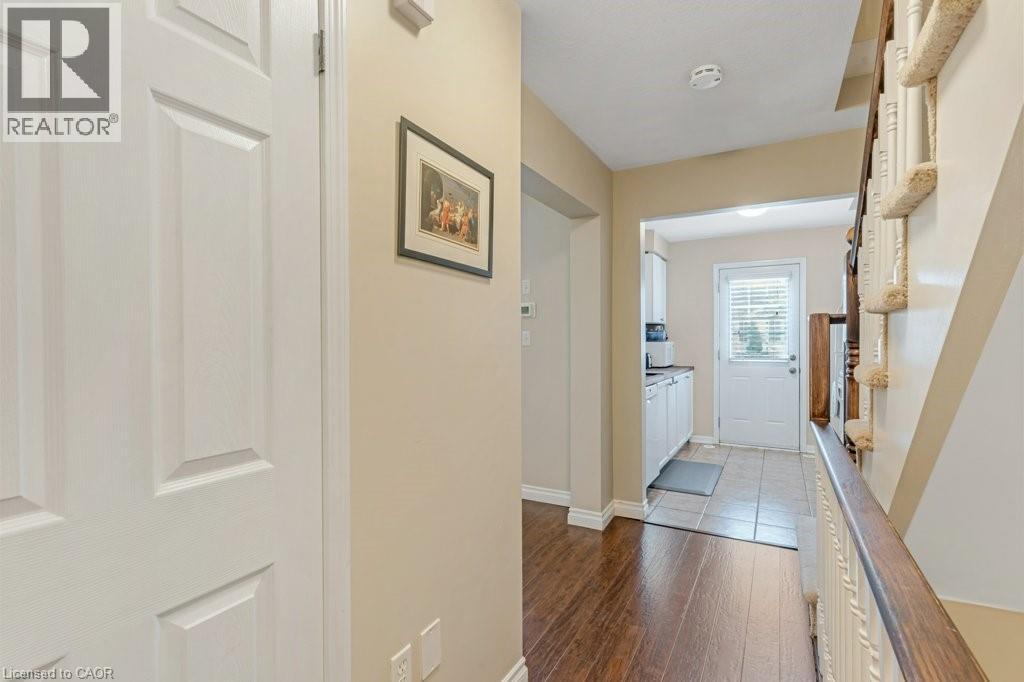 71 GARTH MASSEY Drive Unit# 71 thumbnail 5