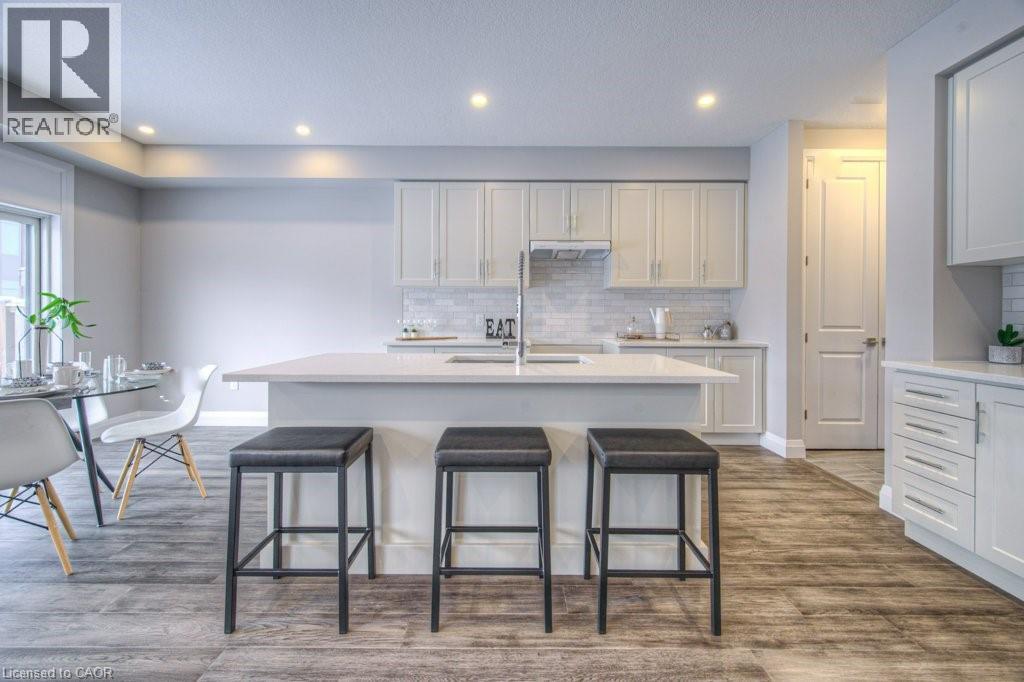 94 ISAAC Street thumbnail 11