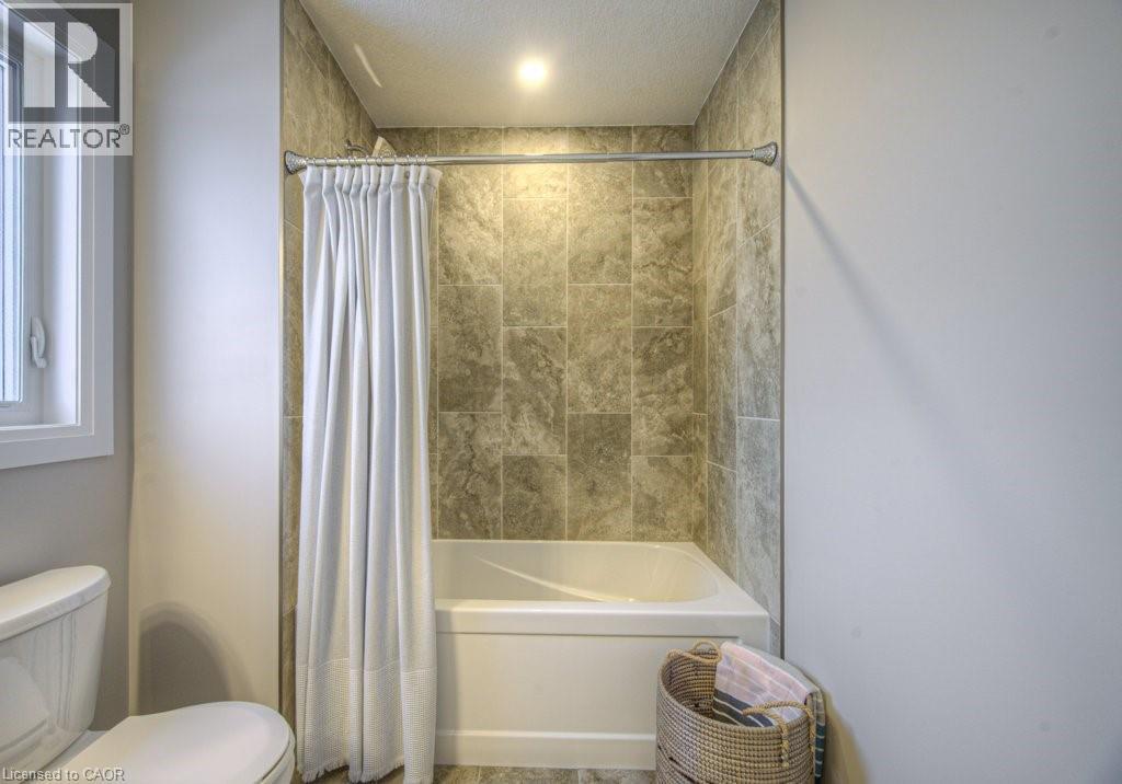 94 ISAAC Street thumbnail 27