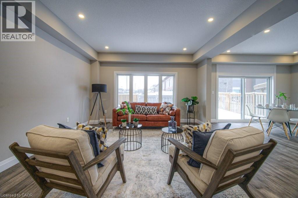 94 ISAAC Street thumbnail 6