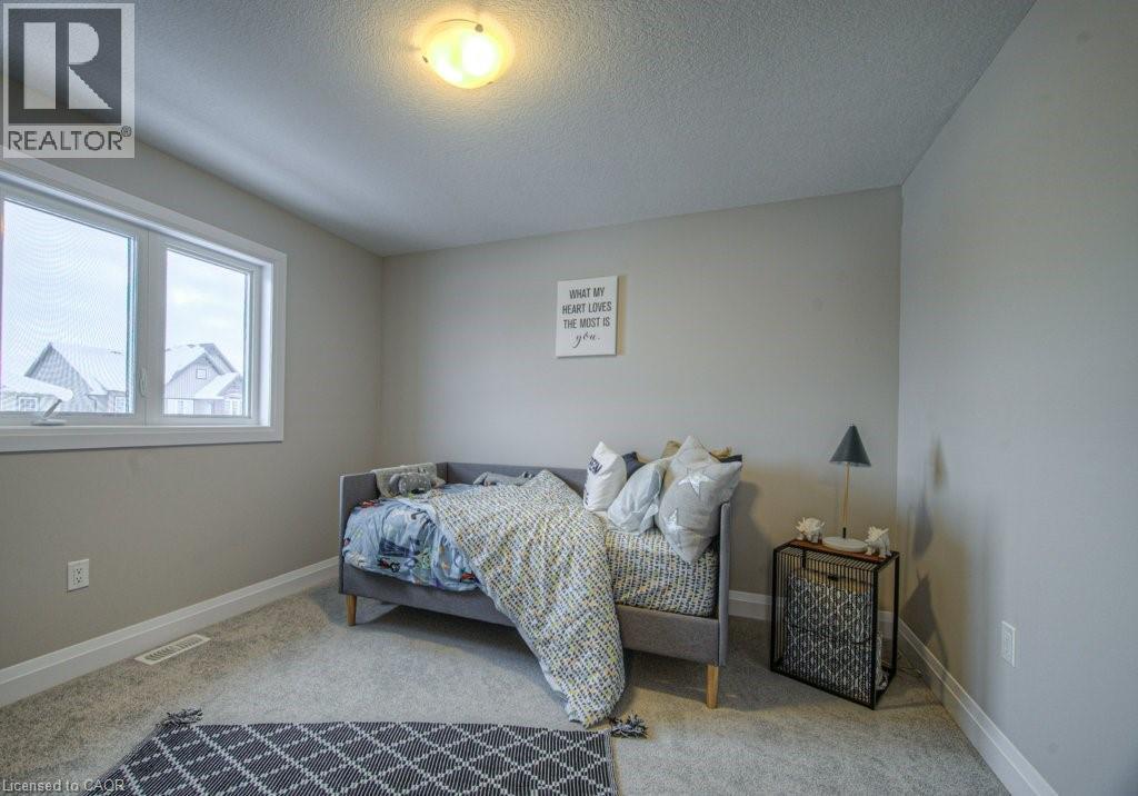 94 ISAAC Street thumbnail 28