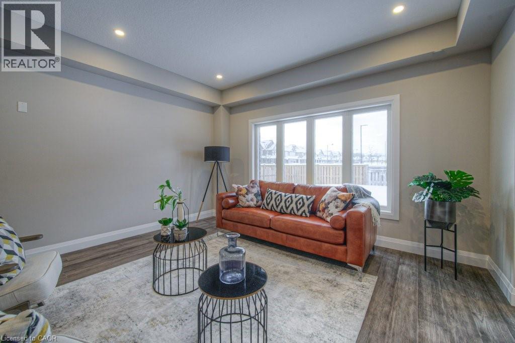 94 ISAAC Street thumbnail 7