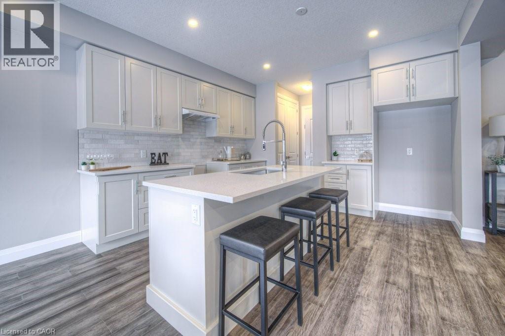 94 ISAAC Street thumbnail 12