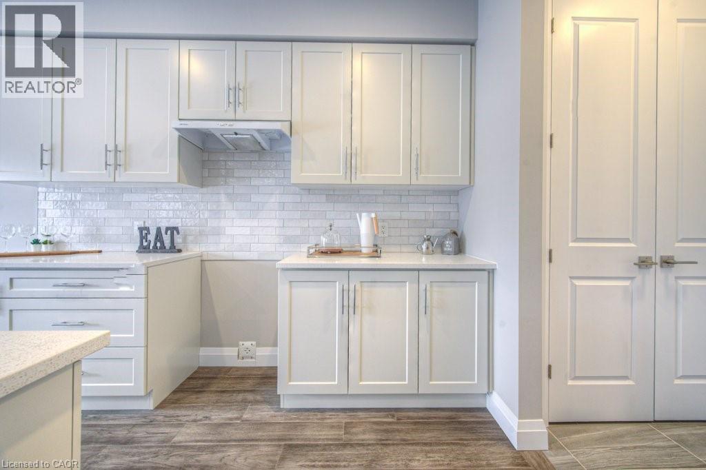 94 ISAAC Street thumbnail 17