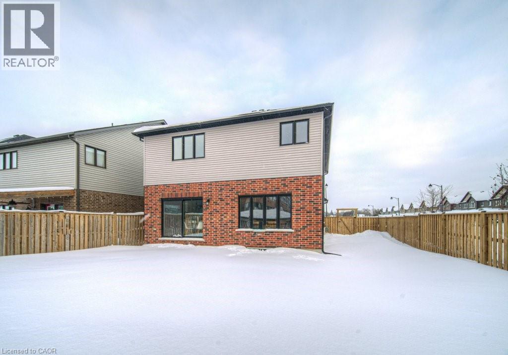 94 ISAAC Street thumbnail 40