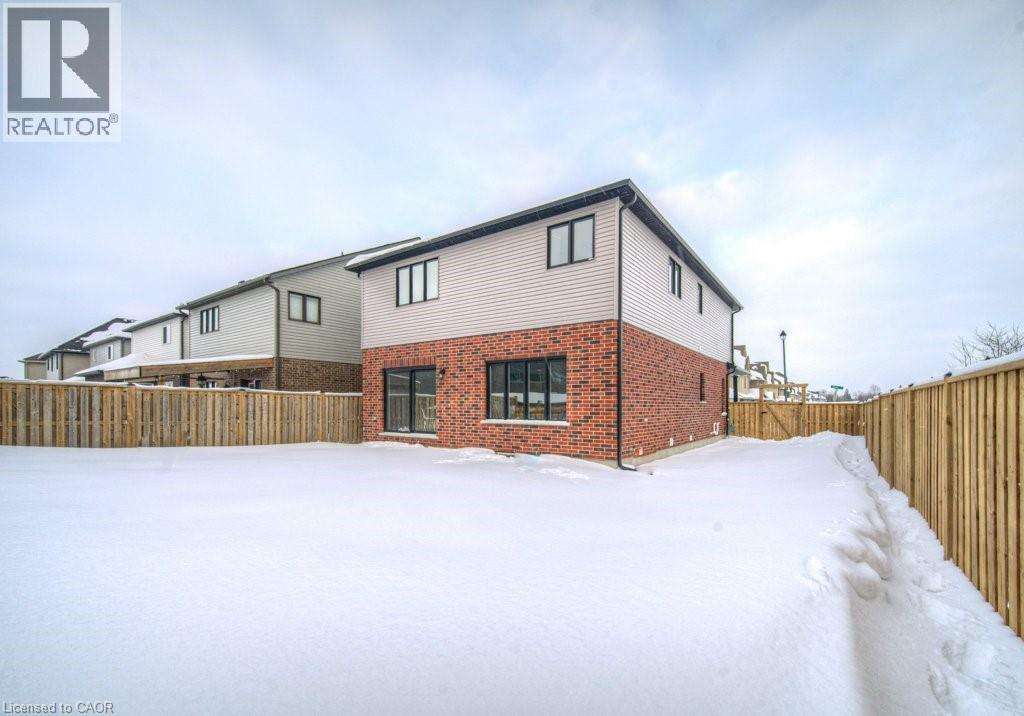 94 ISAAC Street thumbnail 39