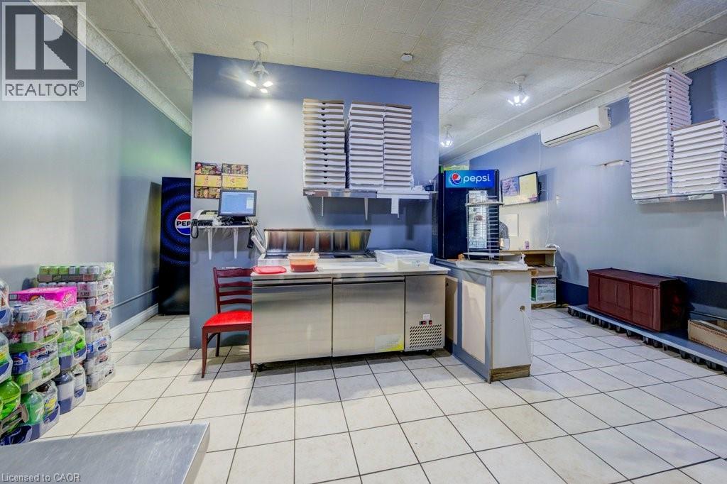 55 SNYDER'S Road W thumbnail 10