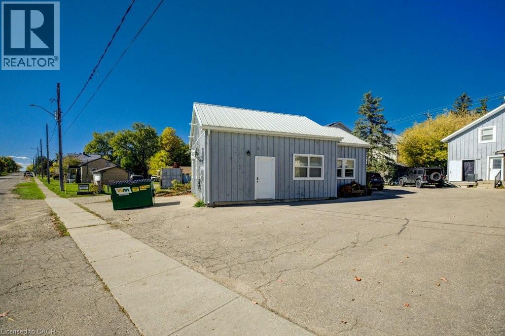 55 SNYDER'S Road W thumbnail 17