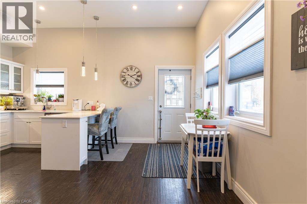 55 SNYDER'S Road W thumbnail 38