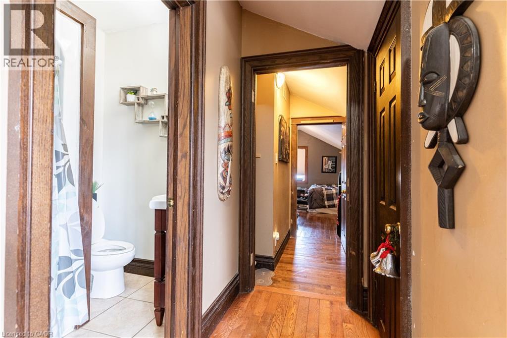 55 SNYDER'S Road W thumbnail 34