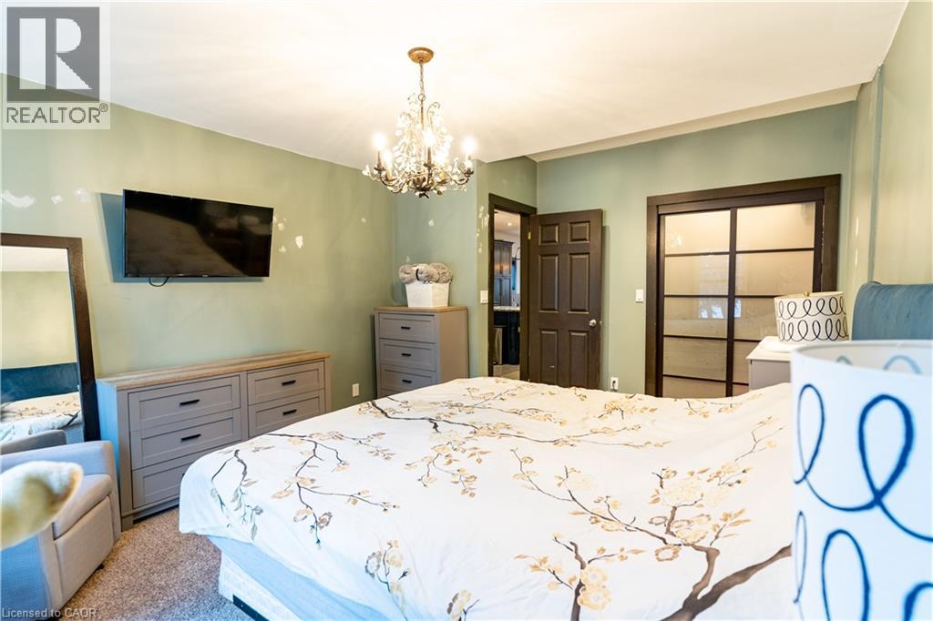 55 SNYDER'S Road W thumbnail 28