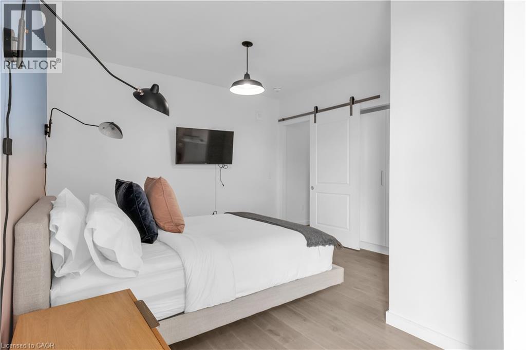 181 S KING Street S Unit# 1602 thumbnail 15