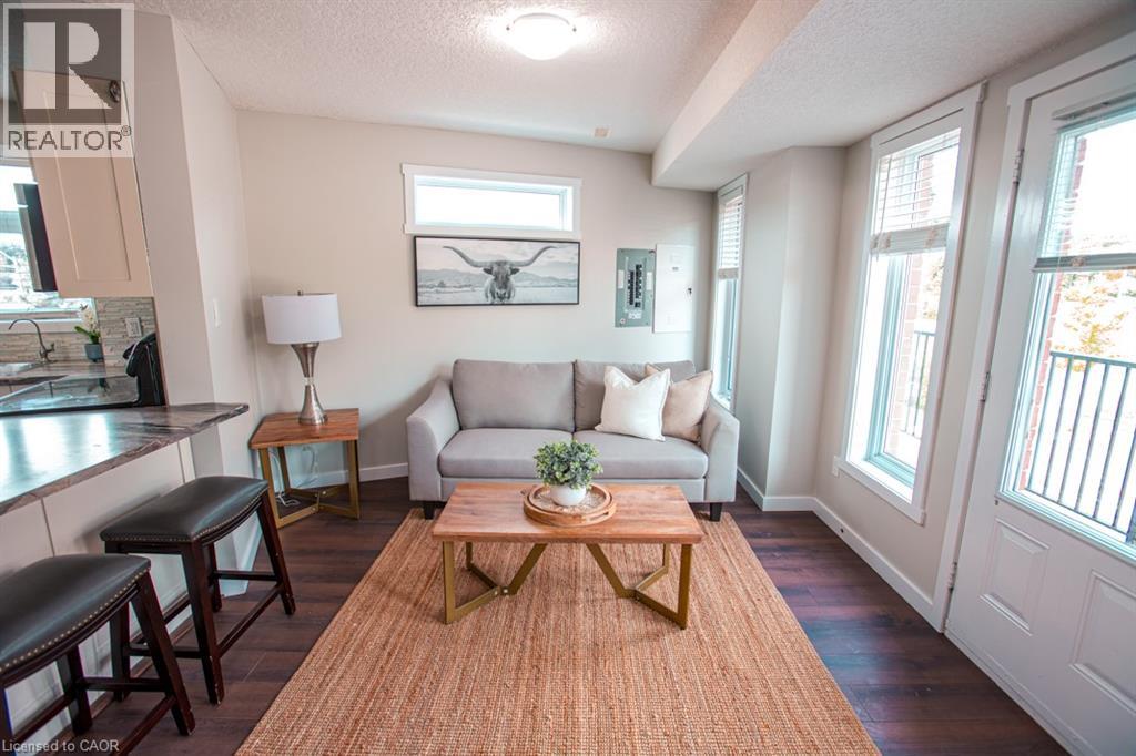 489 EAST Avenue Unit# B thumbnail 4