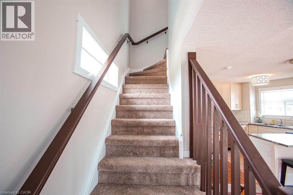 489 EAST Avenue Unit# B thumbnail 29