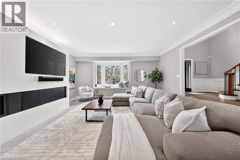 370 GREEN ACRES Drive thumbnail 10