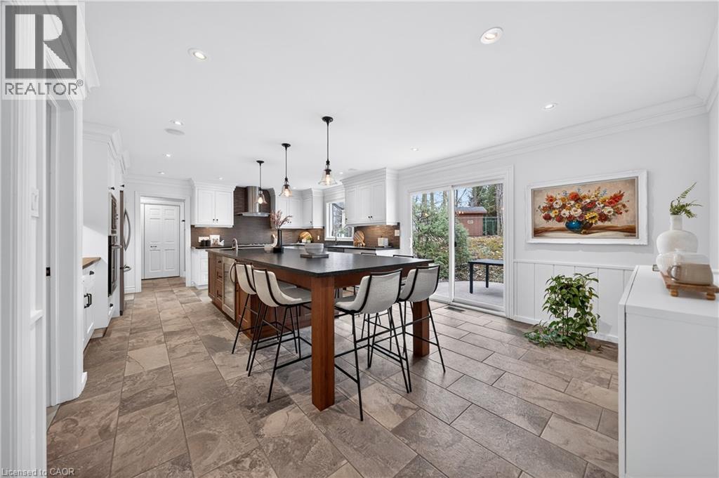 370 GREEN ACRES Drive thumbnail 16