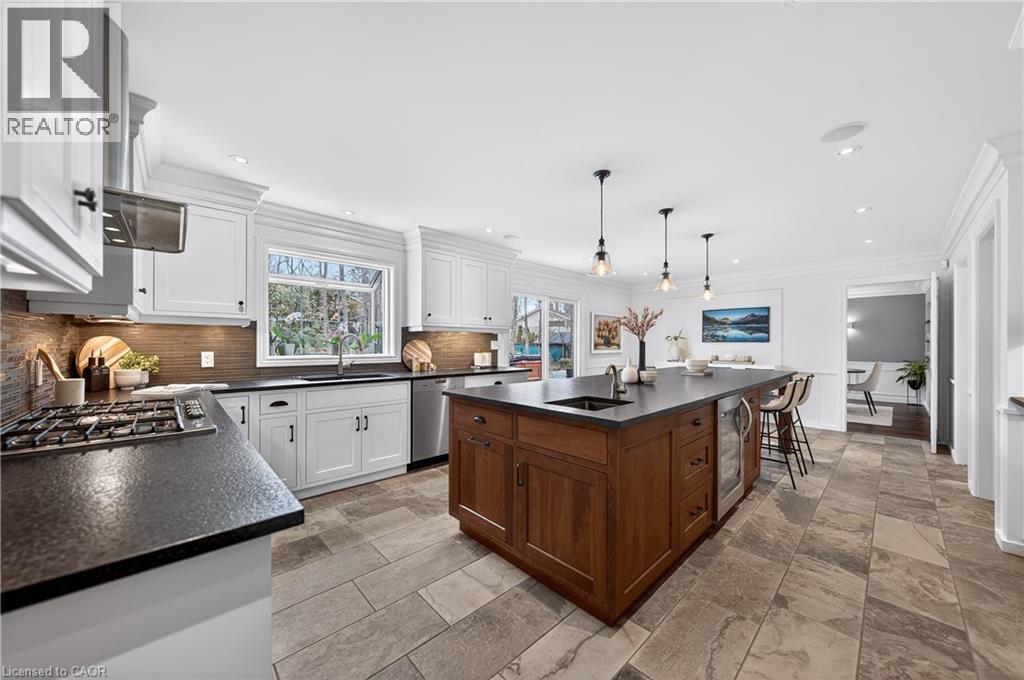 370 GREEN ACRES Drive thumbnail 18