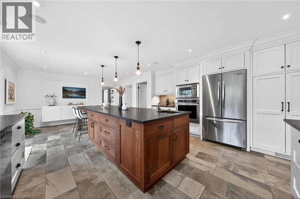 370 GREEN ACRES Drive thumbnail 19