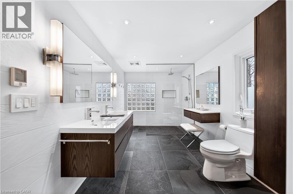 370 GREEN ACRES Drive thumbnail 25