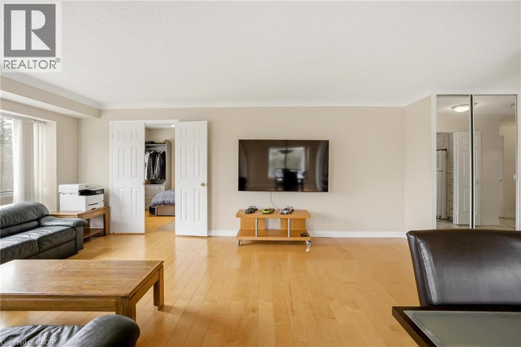 300 KEATS Way Unit# 302 thumbnail 23