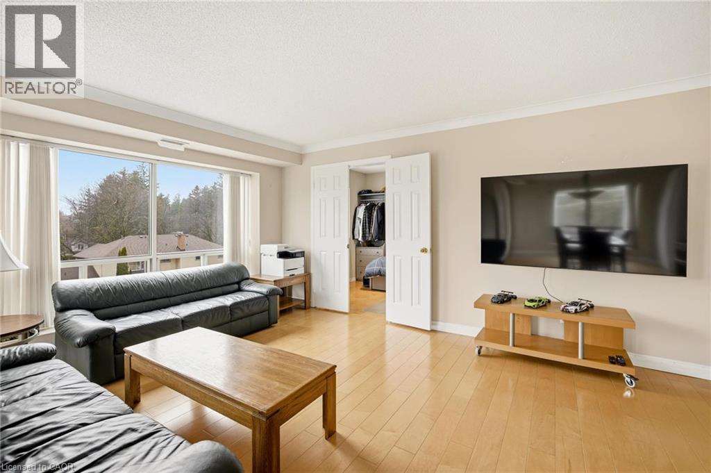 300 KEATS Way Unit# 302 thumbnail 24