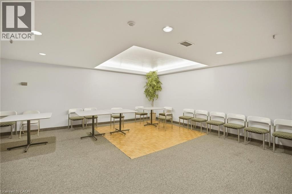 300 KEATS Way Unit# 302 thumbnail 32