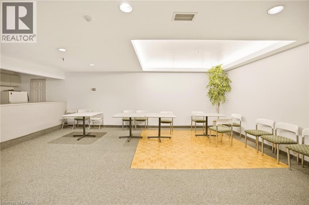 300 KEATS Way Unit# 302 thumbnail 33