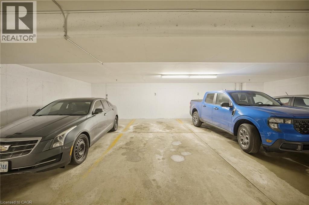 300 KEATS Way Unit# 302 thumbnail 37