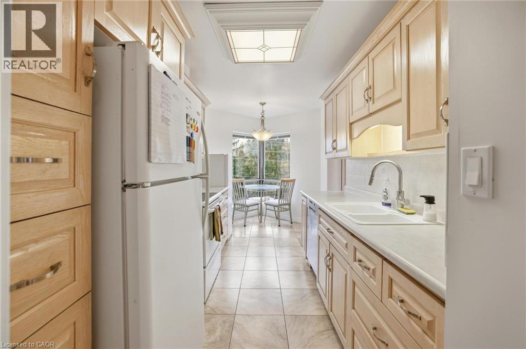 300 KEATS Way Unit# 302 thumbnail 5