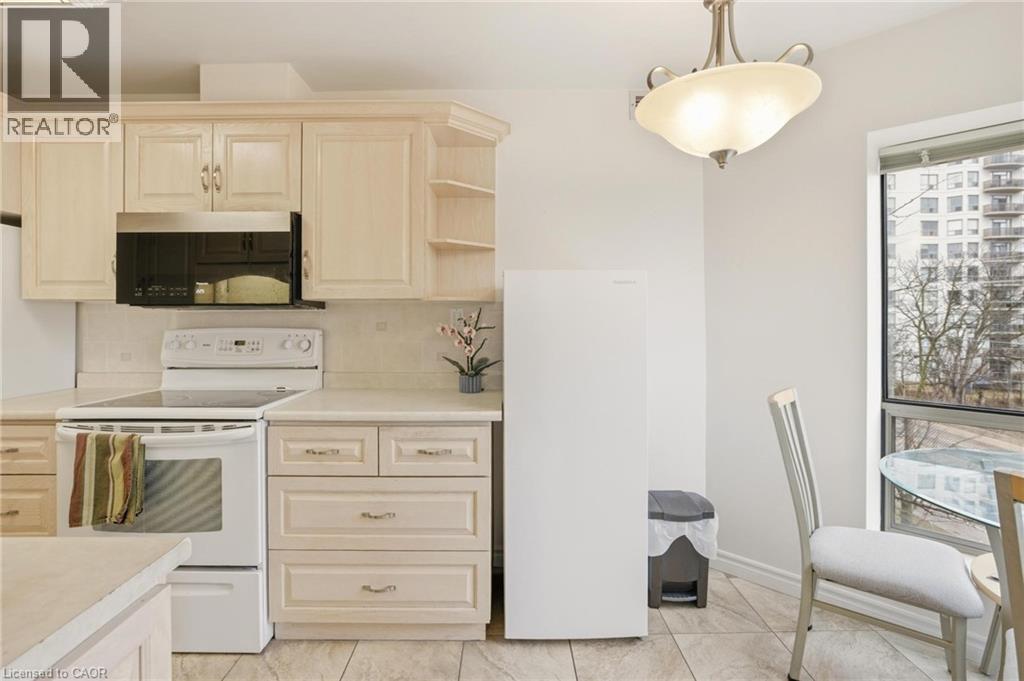 300 KEATS Way Unit# 302 thumbnail 7