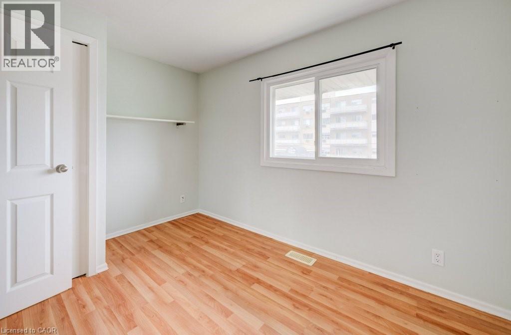 151 FRANKLIN Street N thumbnail 16