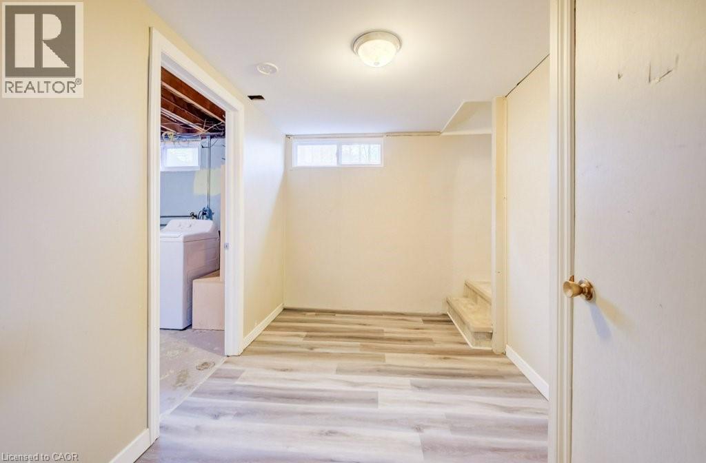 151 FRANKLIN Street N thumbnail 21