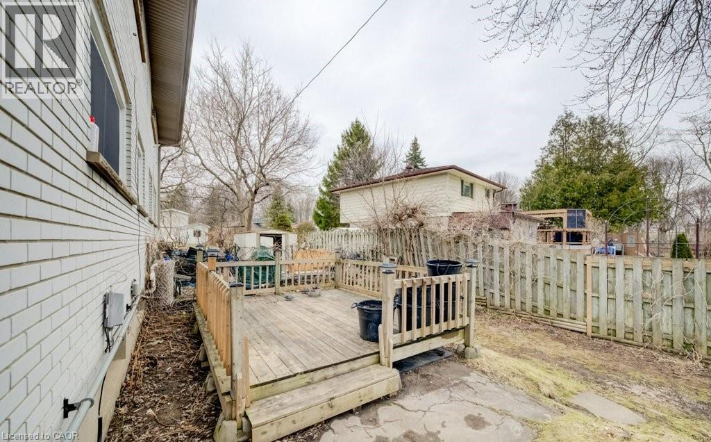 151 FRANKLIN Street N thumbnail 26